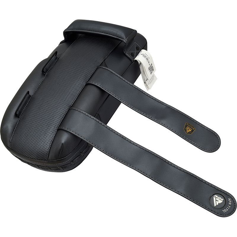 RDX T17 AURA Curved Thai Pad with Handles